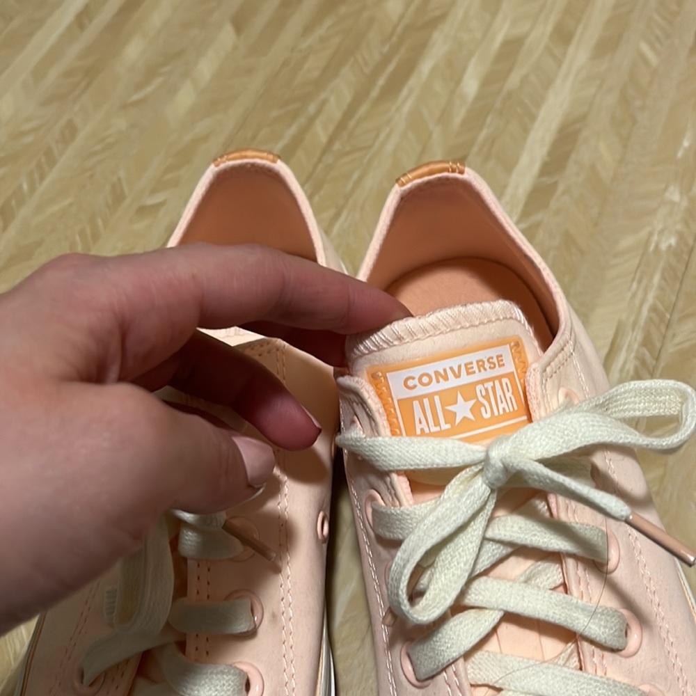 Converse - Picture 5 of 5